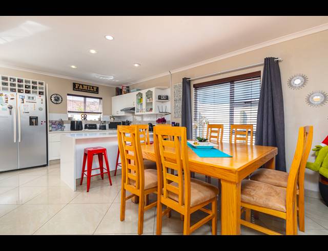 3 BEDROOM FREESTANDING SOLD IN PARKLANDS